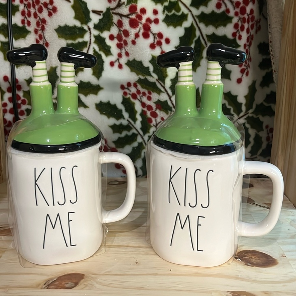 Rae Dunn Kiss Me Mug.Buy One And Get One